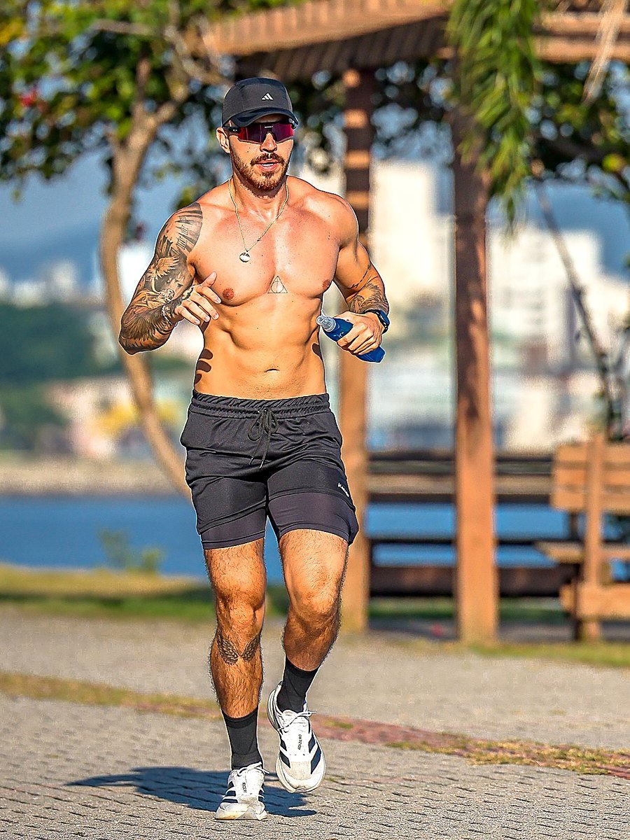 Luciano Sousa correndo